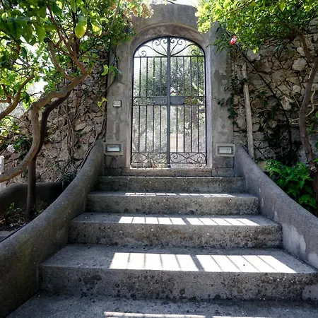 Villa Pina